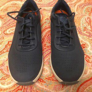 NWOT Clarks Unstructured Navy Blue Sneakers Wms 9M